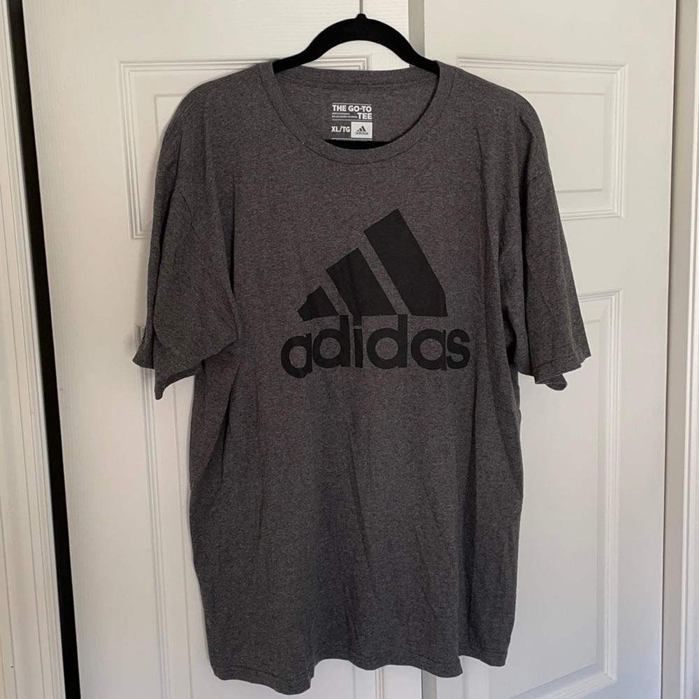 Adidas T-Shirt